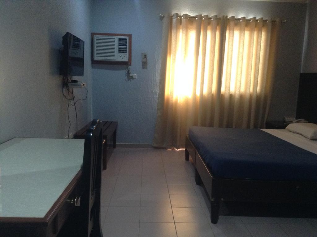 Miami Inn Cagayán de Oro Exterior foto